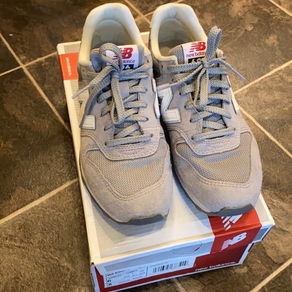New Balance 696 Classics